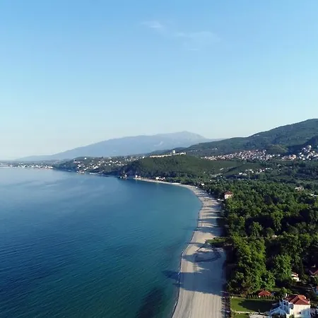 Sintrivanis Beach